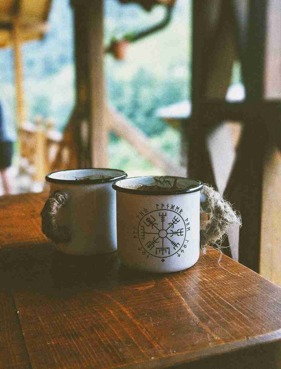 The Endowment Effect beyond mugs and wine (New Frontiers series no. 7)